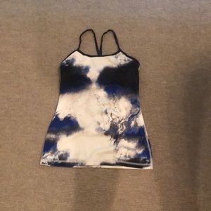 Lulu lemon workout top